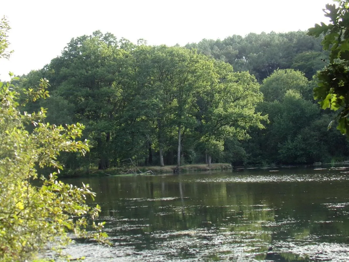 La Roulotte Chainoux Bains-sur-Oust 0*,
